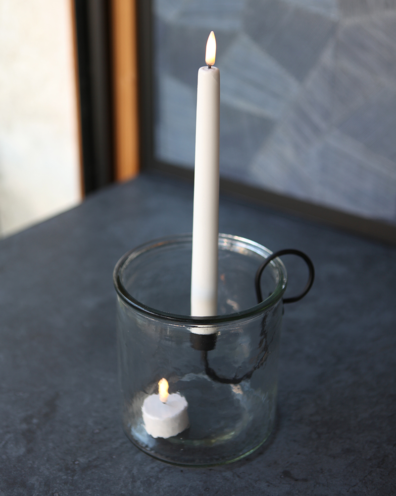 Kaarshouder in glazen pot met LED kaarsen